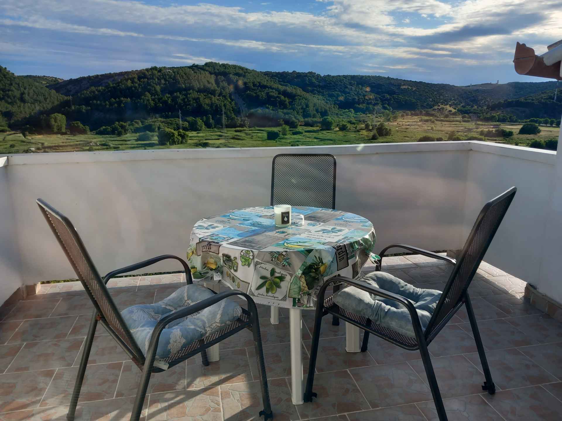 Apartments Mira Lopar